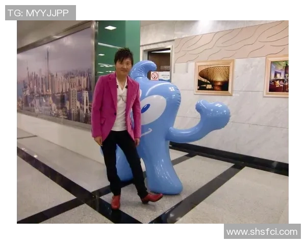 孙楠足球热情高涨助力青少年体育发展引领新风尚